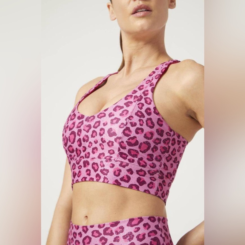 🐆 Wear it to Heart 💕 Irene sports bra pink foil cheetah S